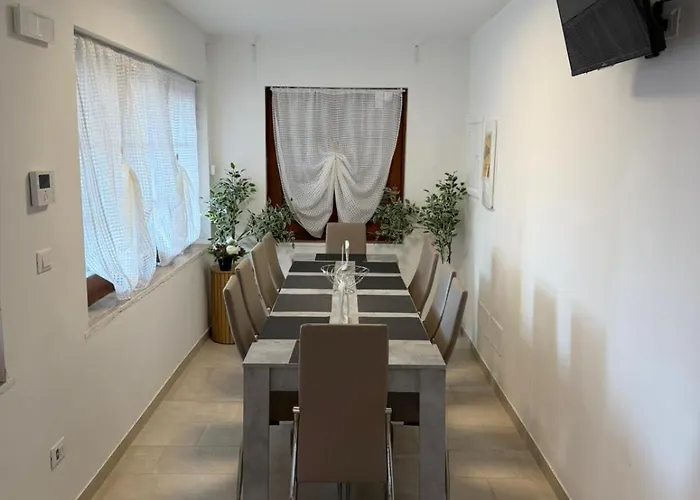 Il Covo Dell'aquila Frühstückspension LʼAquila